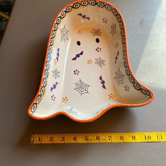 Temptations Boo-fetti 2 quart casserole style dish. - Picture 8 of 8